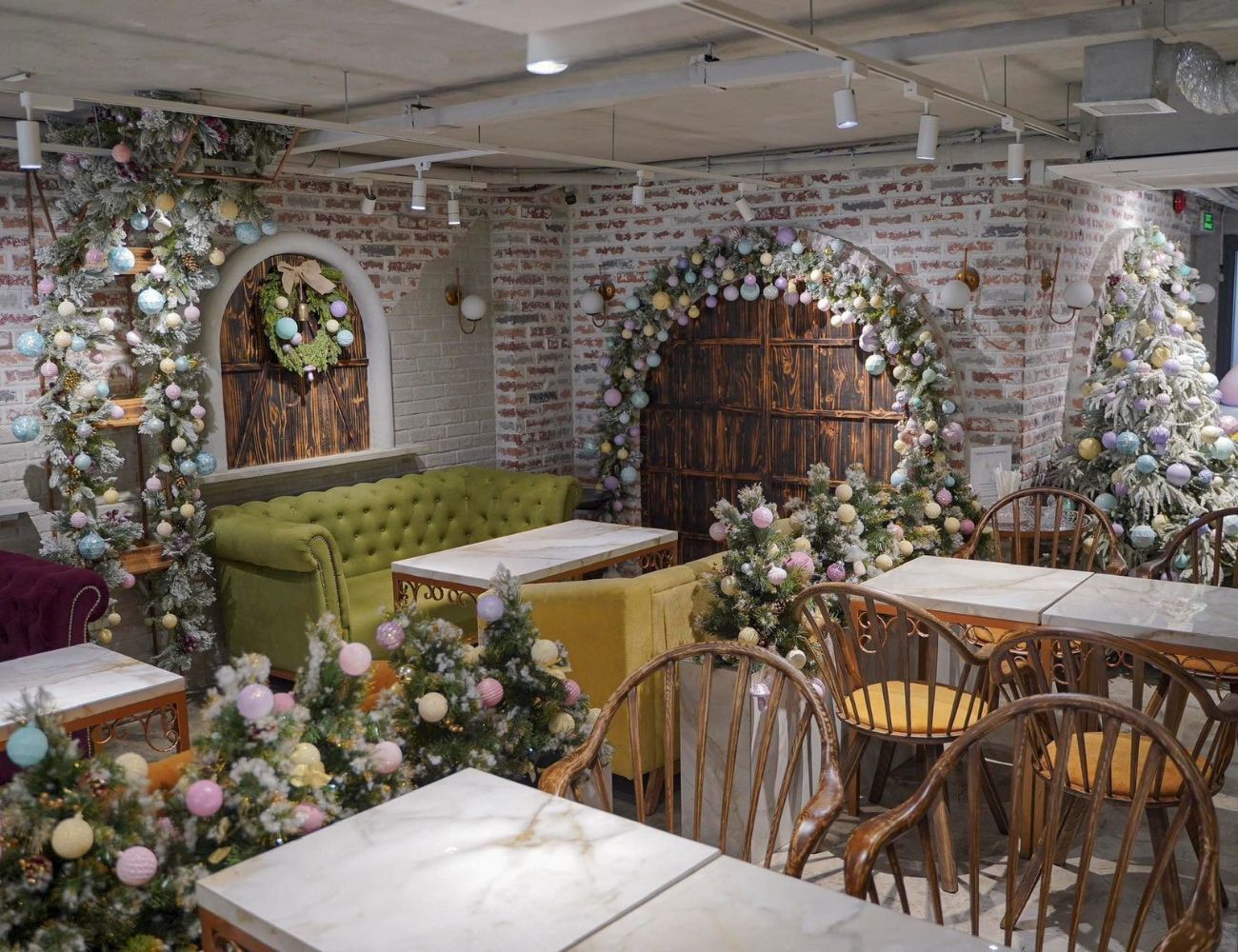 Decor Noel quán cà phê đẹp & khác biệt | Xu hướng concept mới từ AZparty