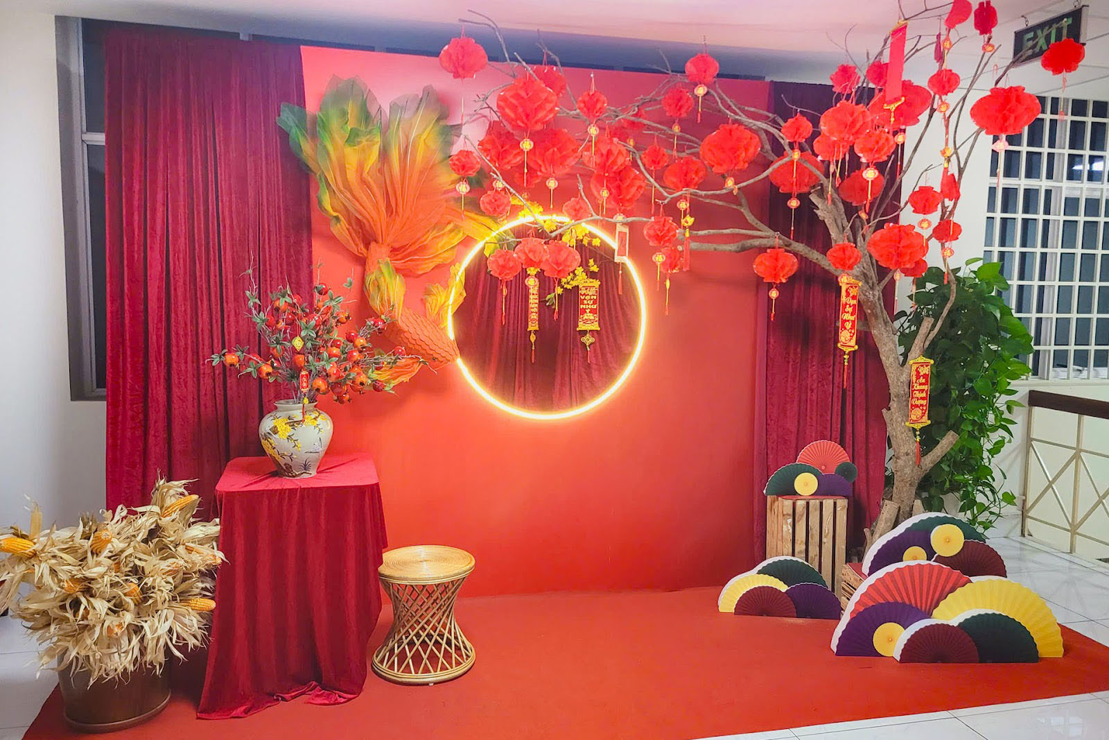 Ý Tưởng Trang Trí Tết Văn Phòng Đẹp - Đón Xuân Bính Ngọ Rực Rỡ