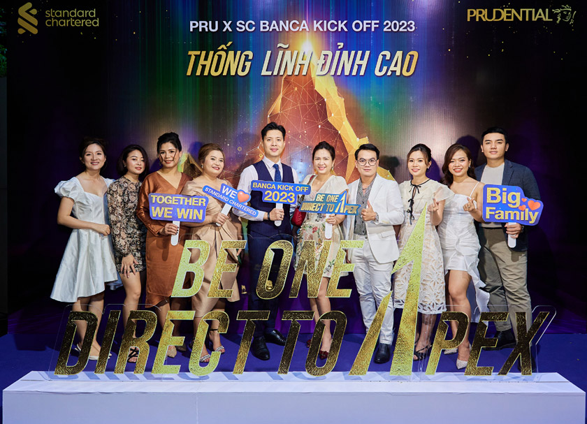 Photo booth ấn tượng tại sự kiện KICK OFF 2023 Prudential