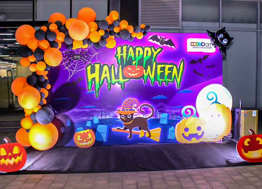 Không khí nhộn nhịp trong đêm tiệc Halloween tại Cosmo City