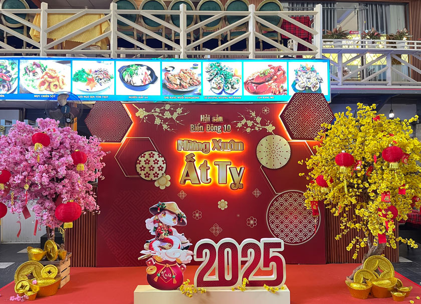 Nhà hàng Biển Đông rộn ràng đón tết cổ truyền với ý tưởng sáng tạo