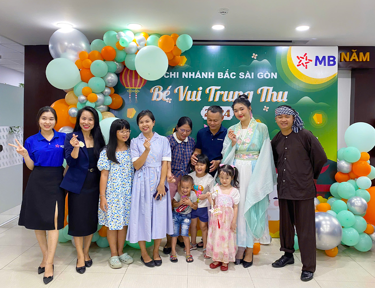 Tổ chức tiệc trung thu Ngân Hàng MB Bank