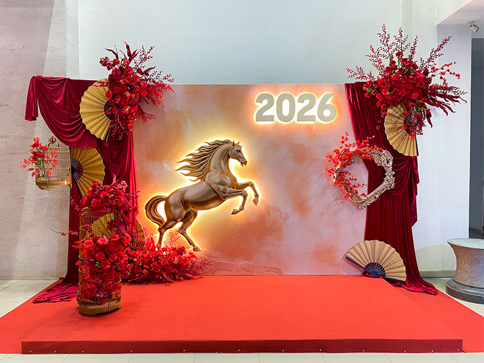 Tiểu Cảnh Tết Rực Rỡ Sắc Xuân Tại UBND Long Thành, Đồng Nai