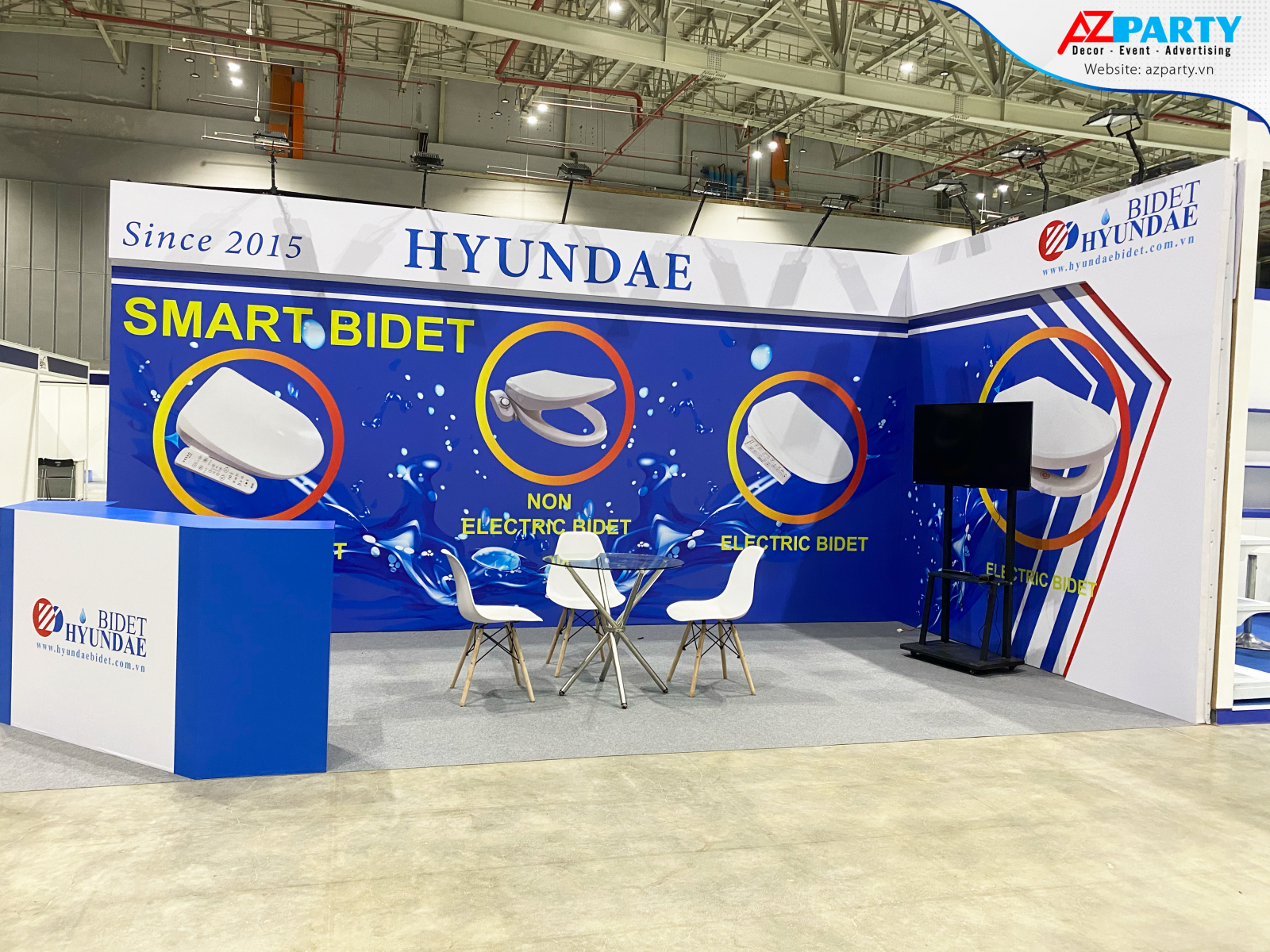 Chính diện gian hàng triển lãm thương hiệu Hyundae