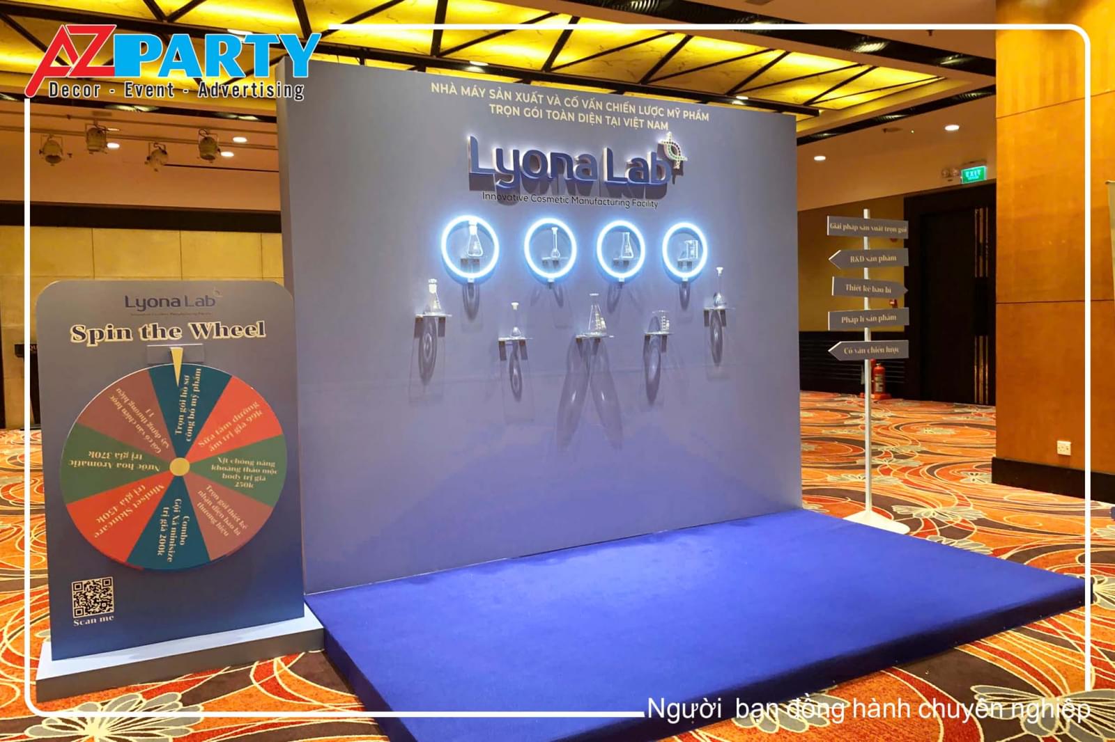 Mặt xéo booth sự kiện Lyona Lab 
