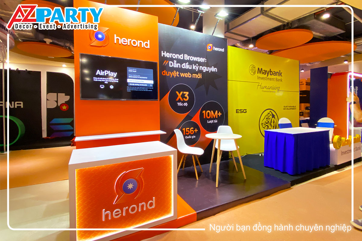 Góc chụp bên trái của booth