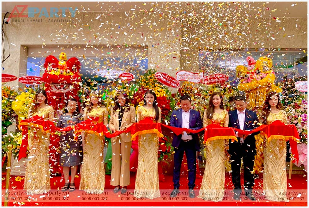 lễ cắt băng khai trương