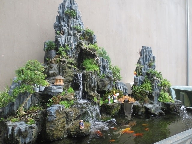 qua-tang-khai-truong
