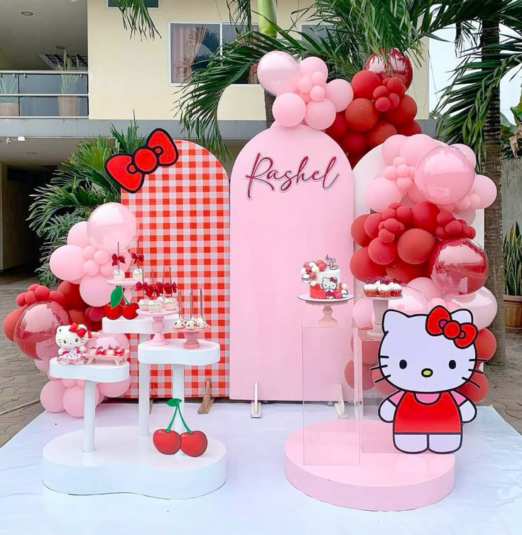 sẫu trang trí sinh nhật hello kitty tone màu đỏ ngoài trời