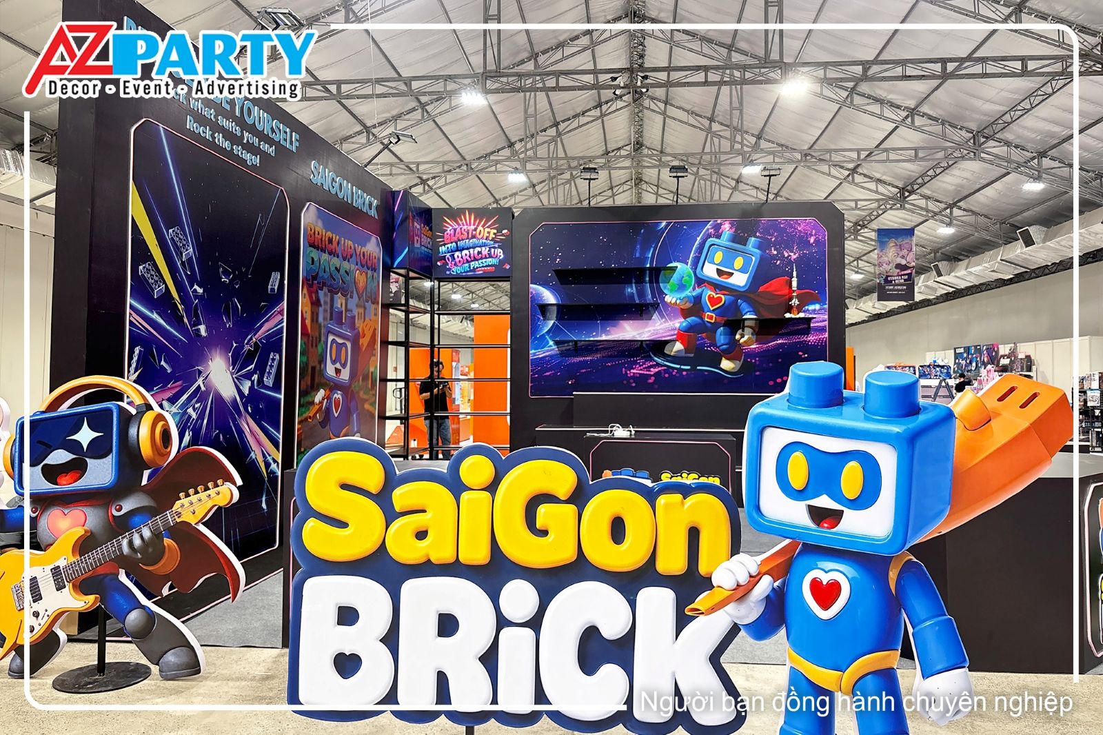 chi bi lego và logo của Saigon Brick