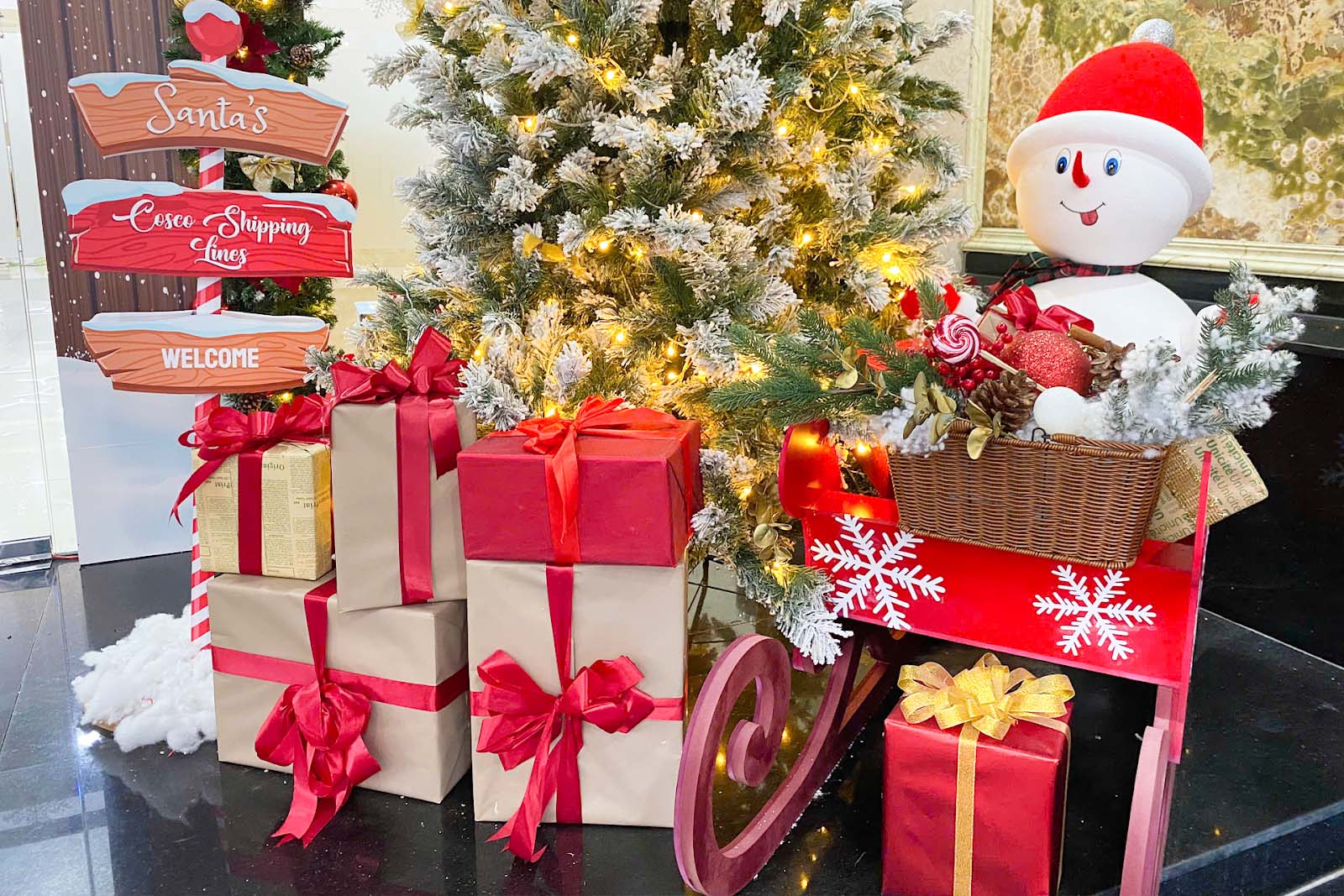 Hộp quà trang trí noel