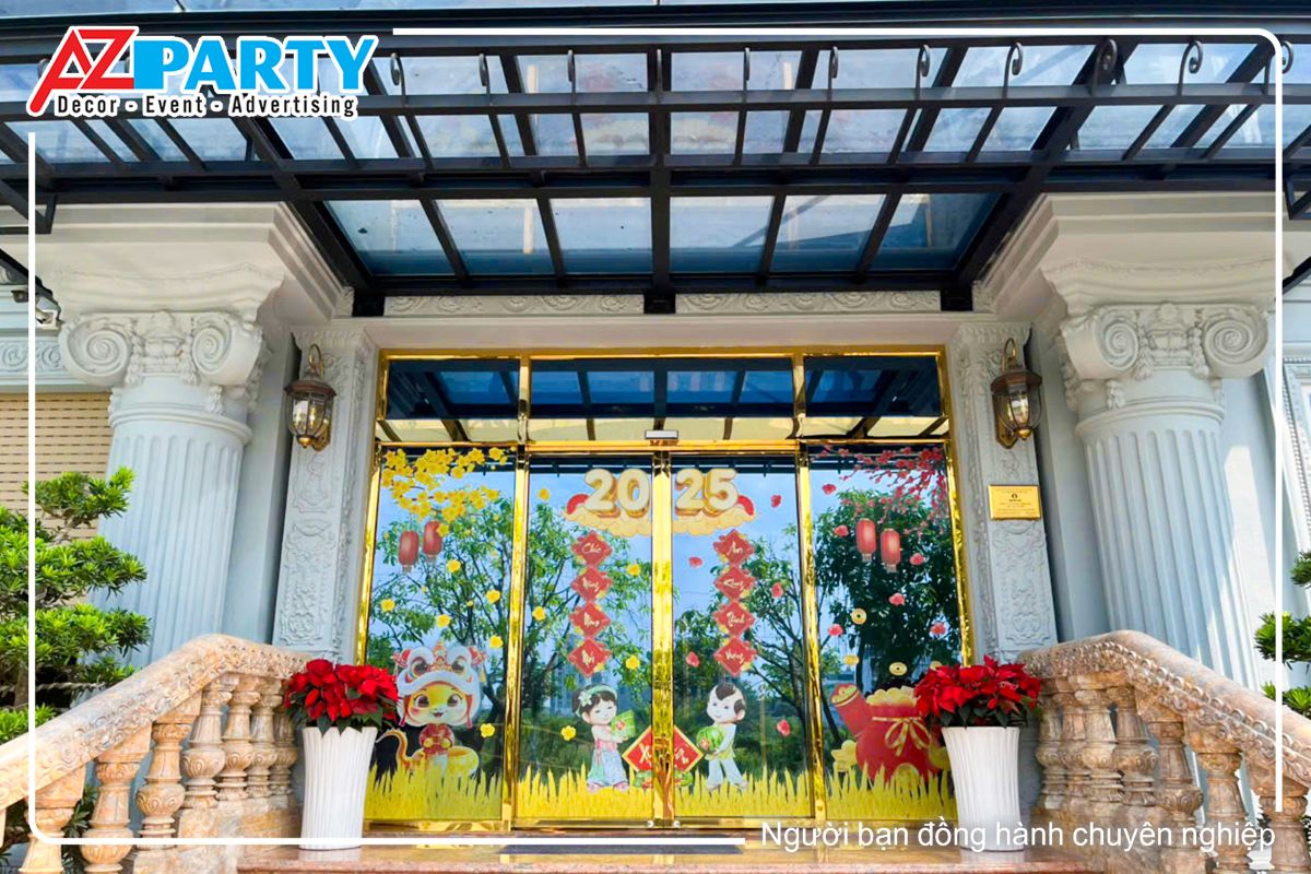 toàn cảnh decal tết dán cửa kính tại công ty phân bón Cà mau