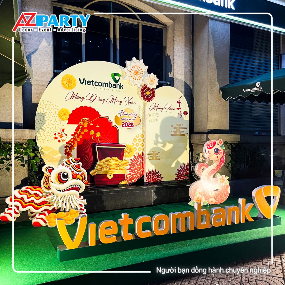 Góc bên trái của tiểu cảnh