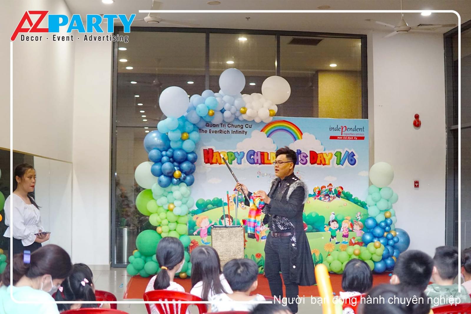 Tiết mục ảo thuật trong chương trình QTTN tại The Everrich Infinity